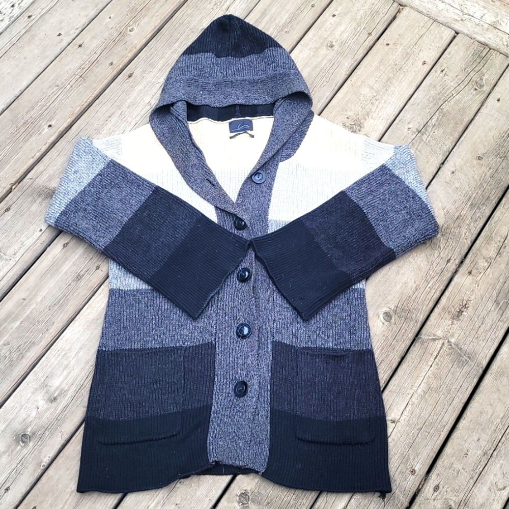 Line button down cardigan